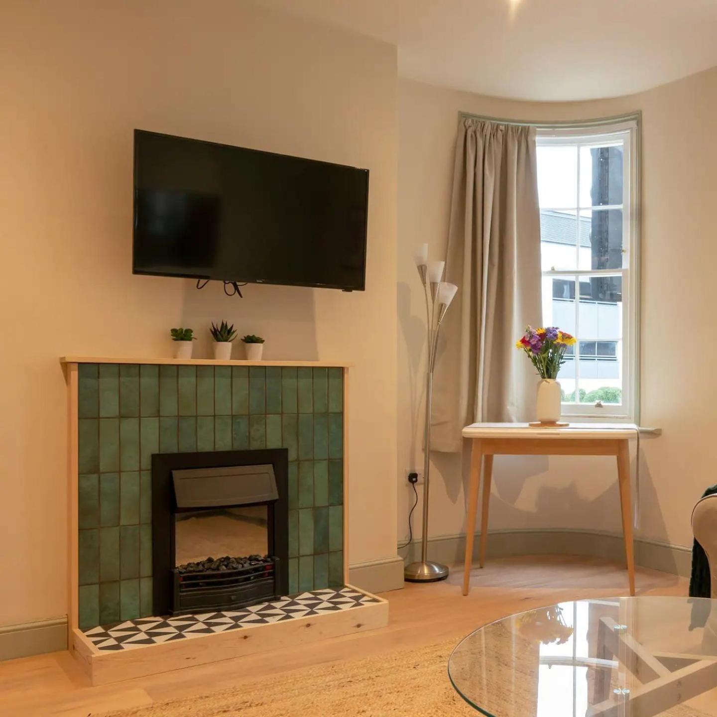Pass The Keys Stylish Grade II Listed House Villa Cheltenham Eksteriør billede